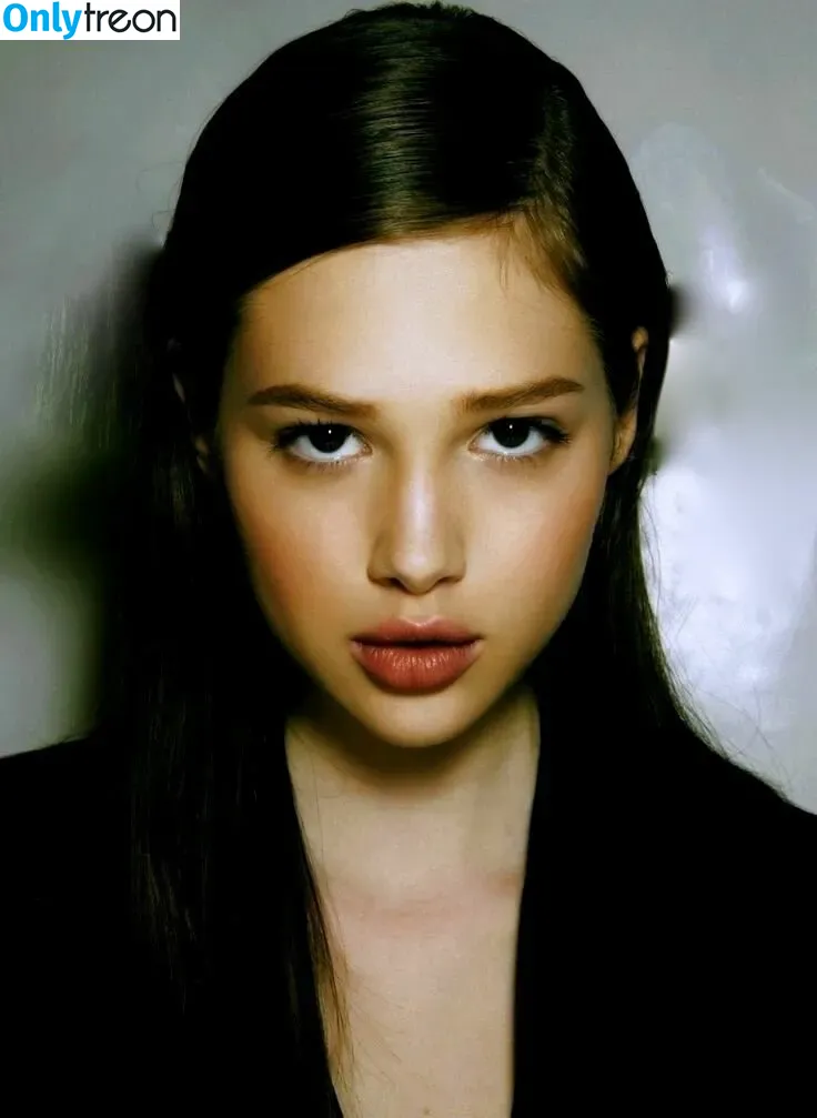 Anais Pouliot голая photo #0067 (anais_pouliot)