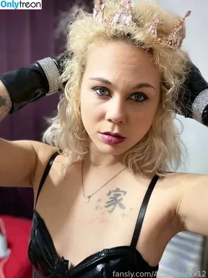  nude photo #0010