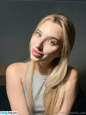 ananda_yes / vivthecreative фото голая #0147