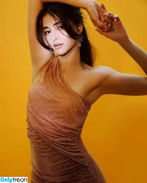 Ananya Pandey / ananyapanday фото голая #0096