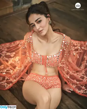 Ananya Pandey / ananyapanday фото голая #0134