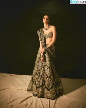 Ananya Pandey / ananyapanday фото голая #0151