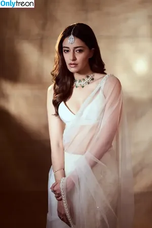 Ananya Pandey / ananyapanday фото голая #0153
