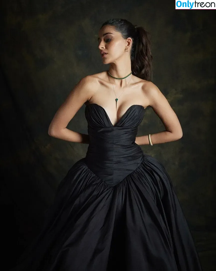 Ananya Pandey nude photo #0013 (ananyapanday)