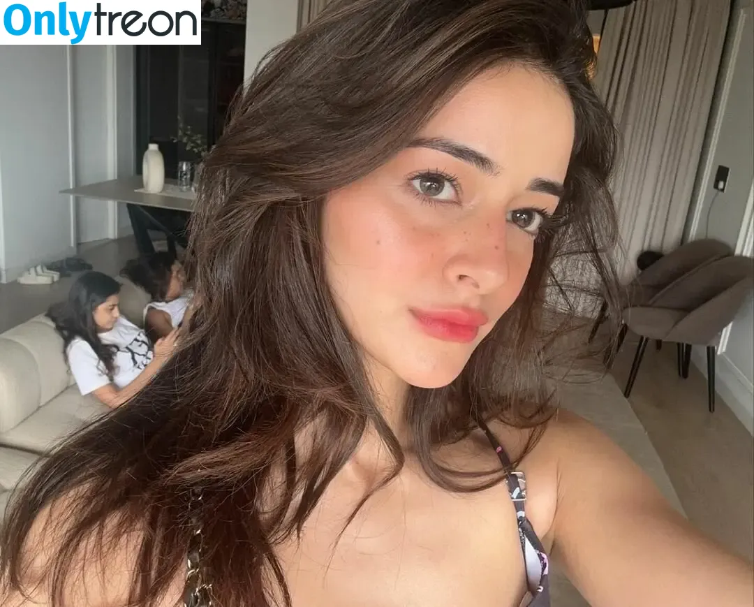 Ananya Pandey nude photo #0054 (ananyapanday)