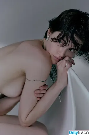 Anastasia Jovanovic / anaxjovana nude photo #0122