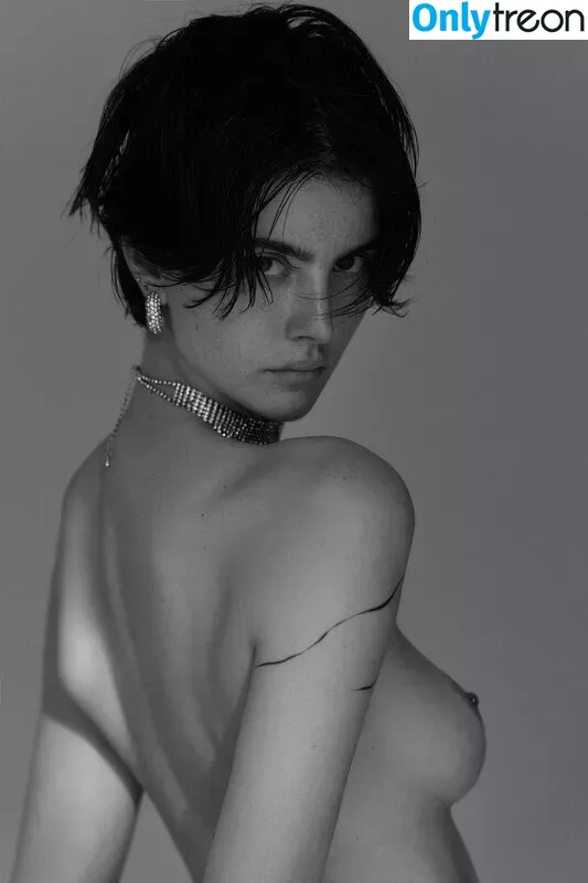 Anastasia Jovanovic nude photo #0105 (anaxjovana)