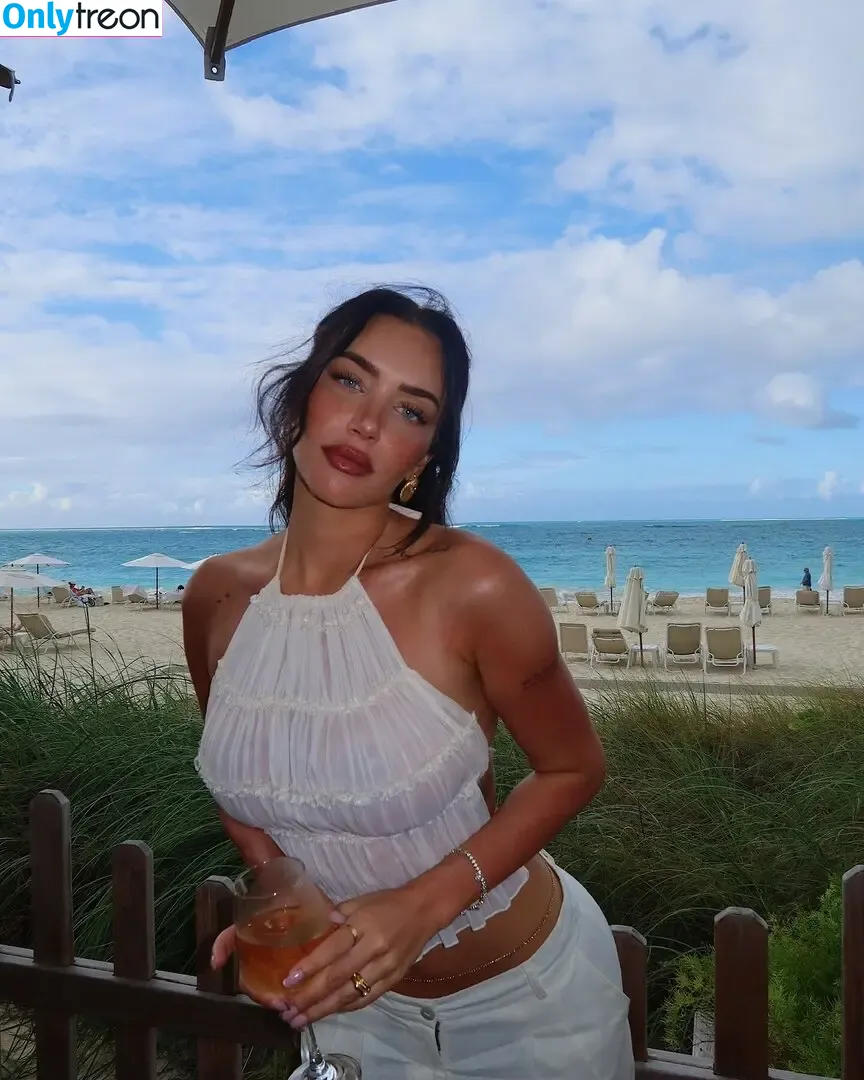 Anastasia Karanikolaou nude photo #0659 (Stassiebaby / staskaranikolaou)
