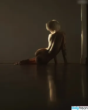 Anastasia Khamraeva / anastasia.rfd / farruhhhamraeva nude photo #0067