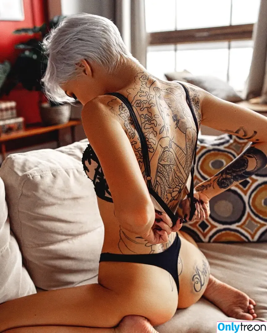 Anastasia Khamraeva голая photo #0004 (anastasia.rfd / farruhhhamraeva)