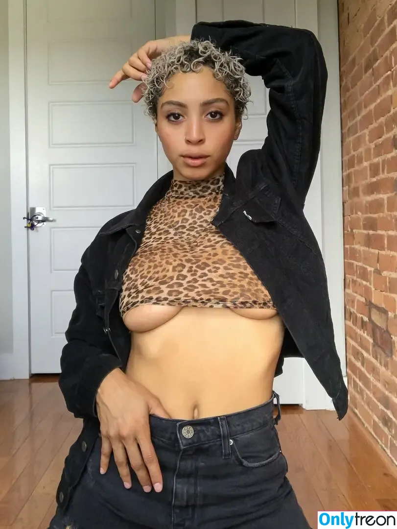 Anastasia Lovera nude photo #0020 (mightymorphinz)