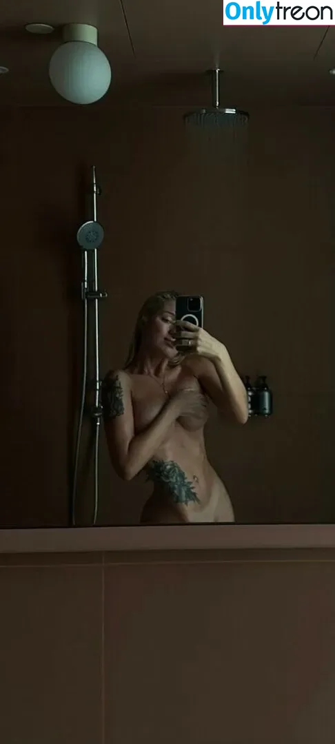 Anastasia Malysheva nude photo #0115 (Dance_malyshka_offi)