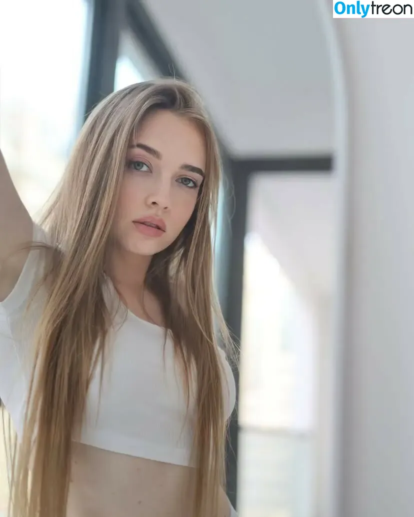 Anastasia Sinitsyna nude photo #0009 (myladyanastasia)
