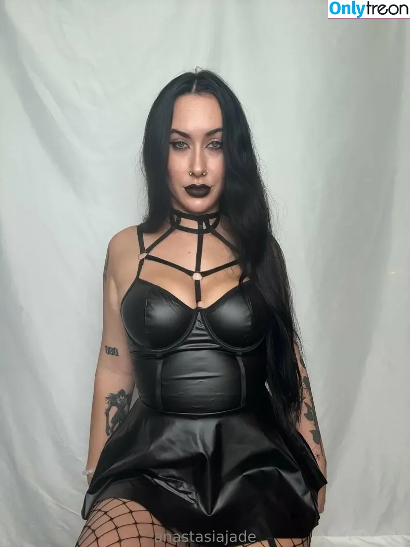 anastasiagoth голая photo #1294 (gothspvtsuicide)