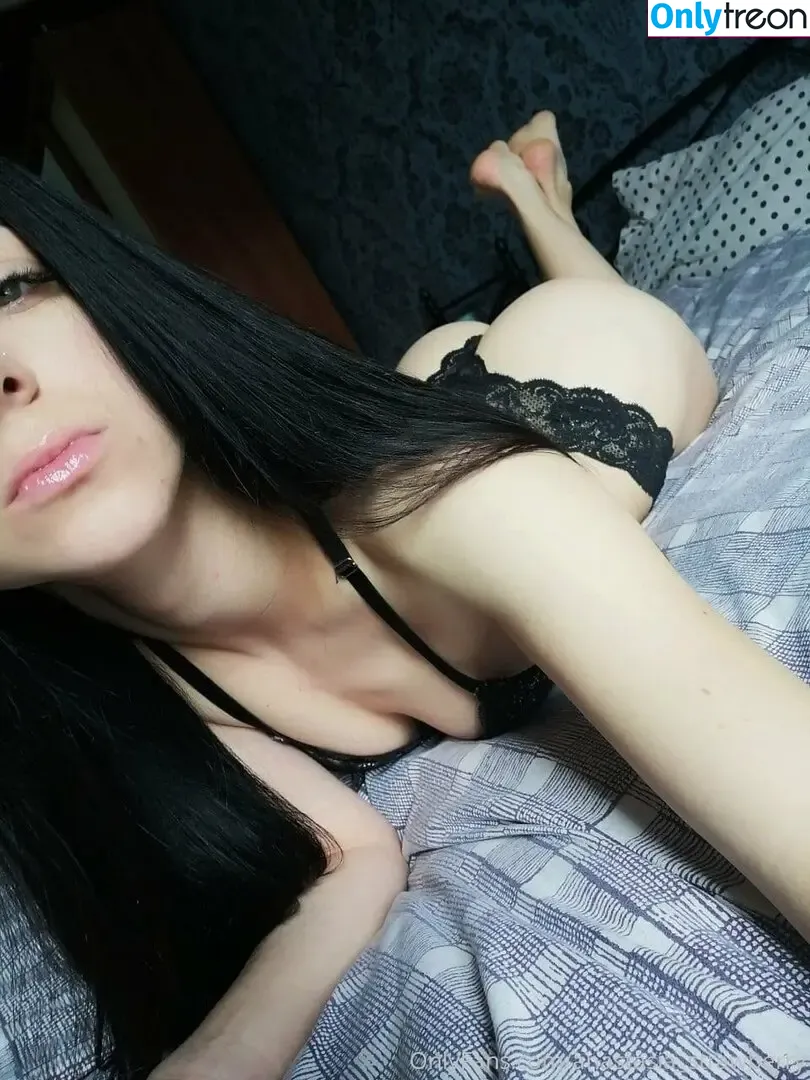anastasiastrawberry nude photo #0005 (anastasiastrawberries)