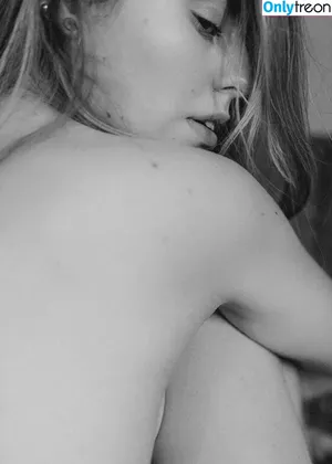 Anastasiya Bondarets / anas_394 / fromasya nude photo #0013