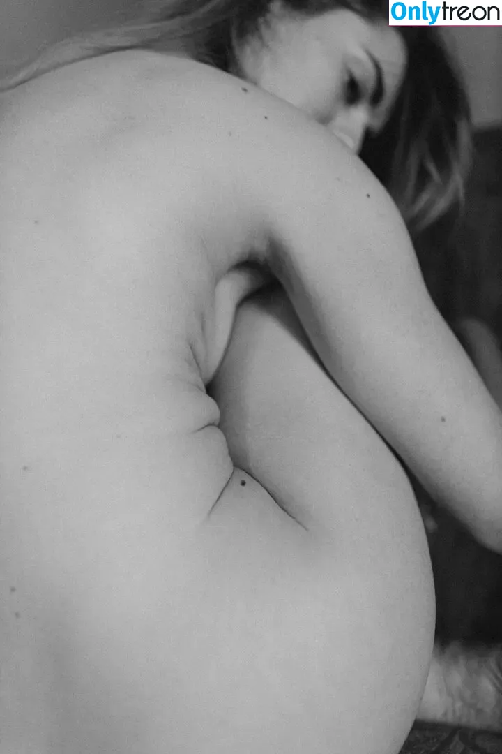 Anastasiya Bondarets nude photo #0012 (anas_394 / fromasya)