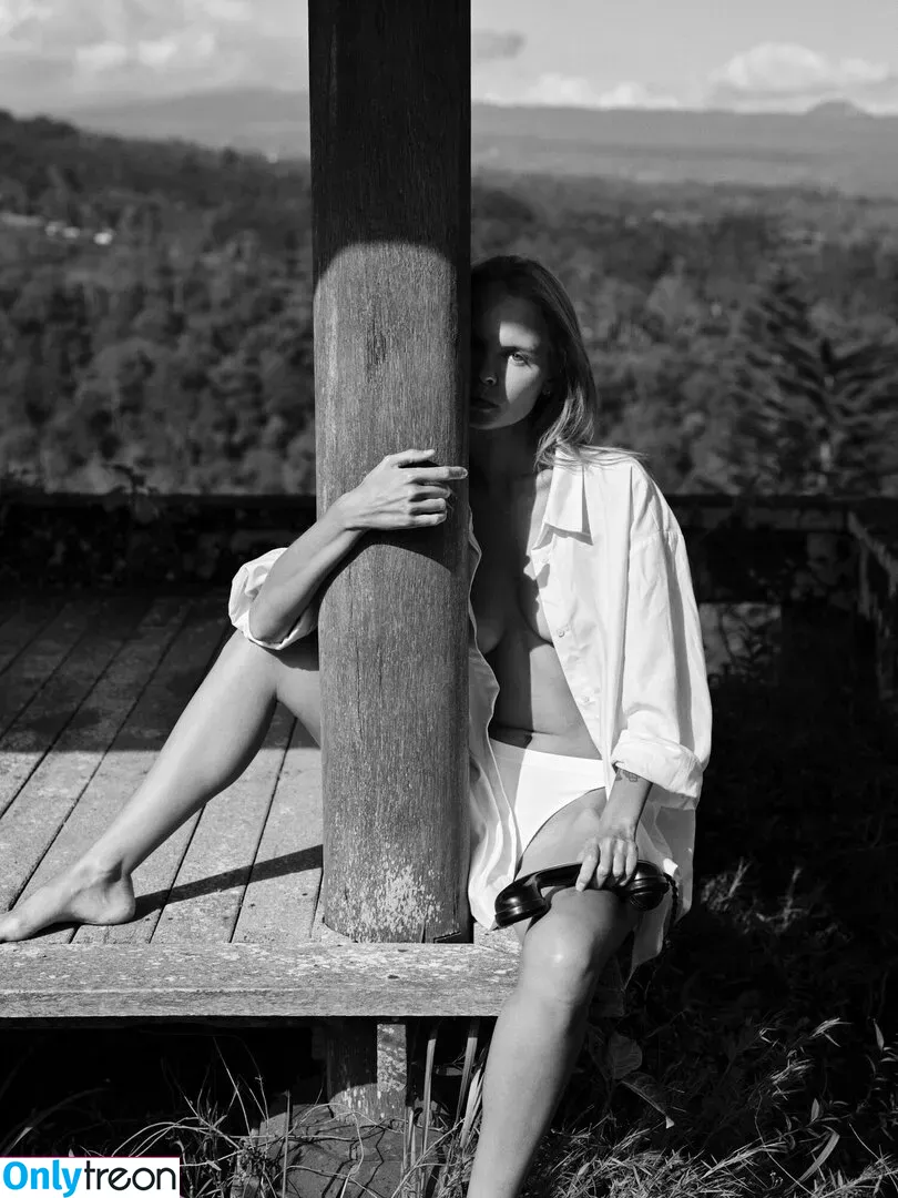 Anastasiya Scheglova nude photo #0388 (anastasiyascheglova / brikoly.ru)