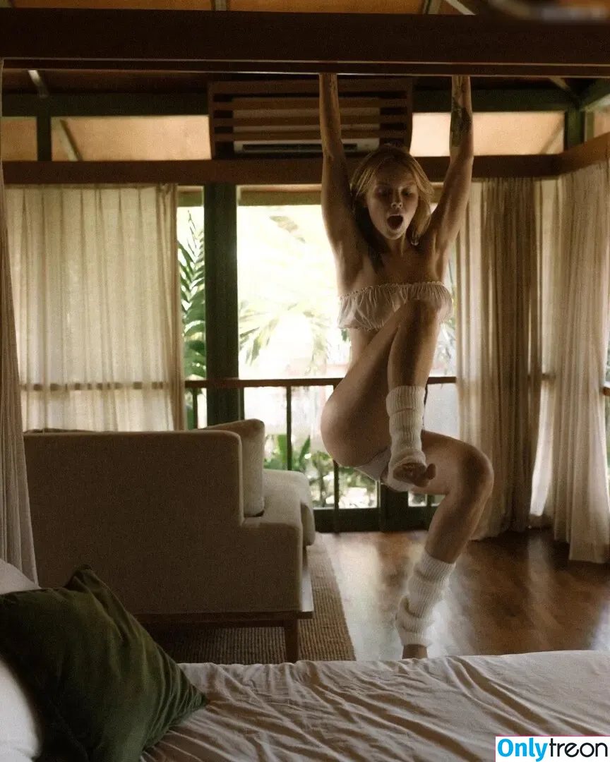 Anastasiya Scheglova nude photo #0444 (anastasiyascheglova / brikoly.ru)