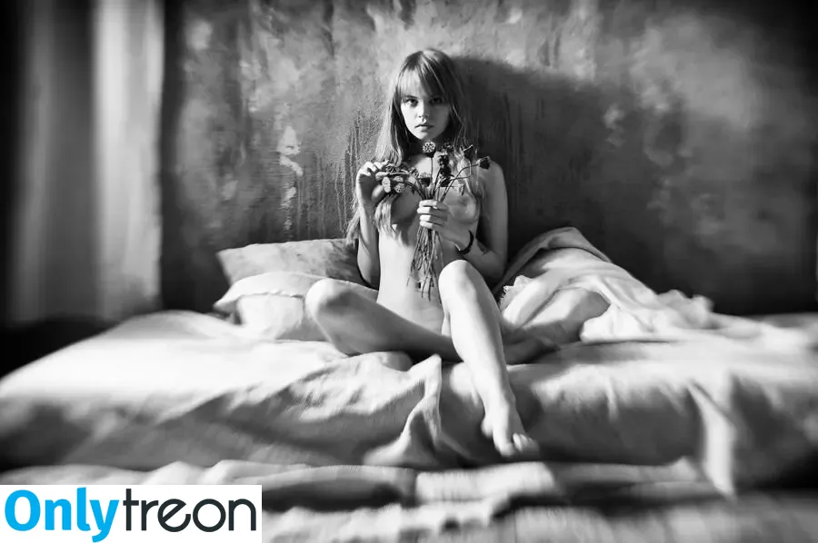 Anastasiya Scheglova nude photo #0541 (anastasiyascheglova / brikoly.ru)