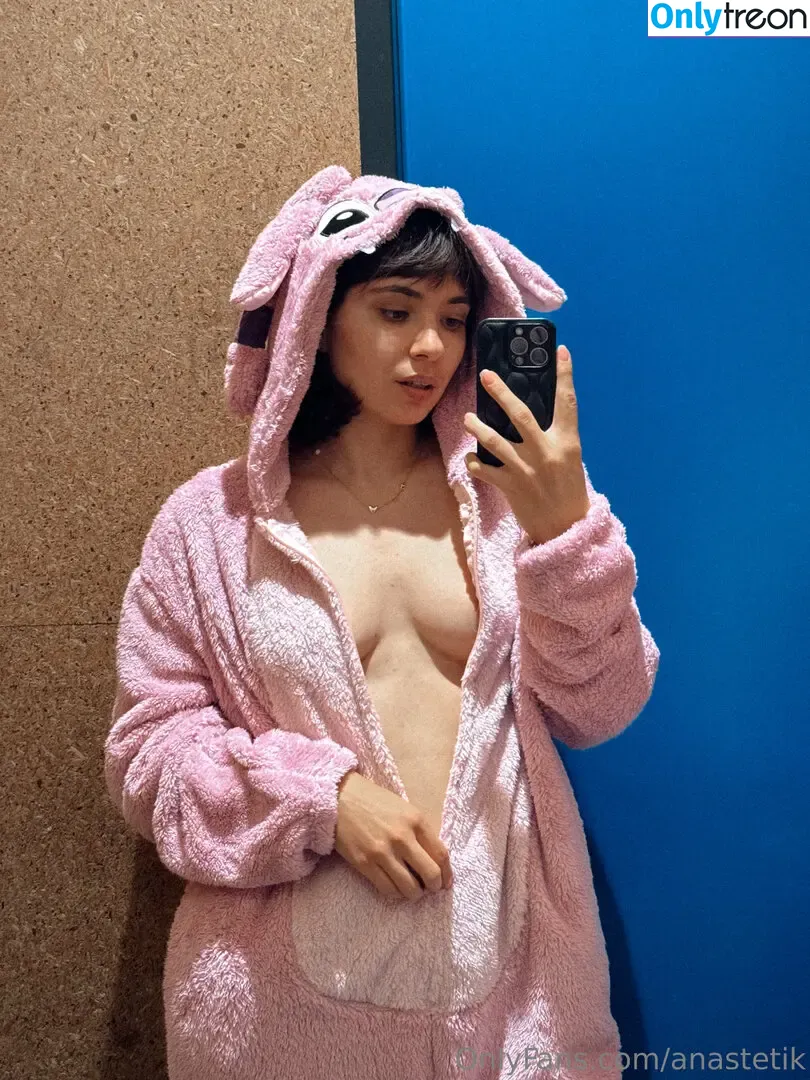 Anastetik nude photo #0058 (anastetik_)