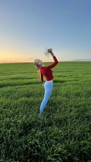 Anasteysha / aanasteyshaaa / anasteysha_bym / nastati0n / nastation фото голая #0343