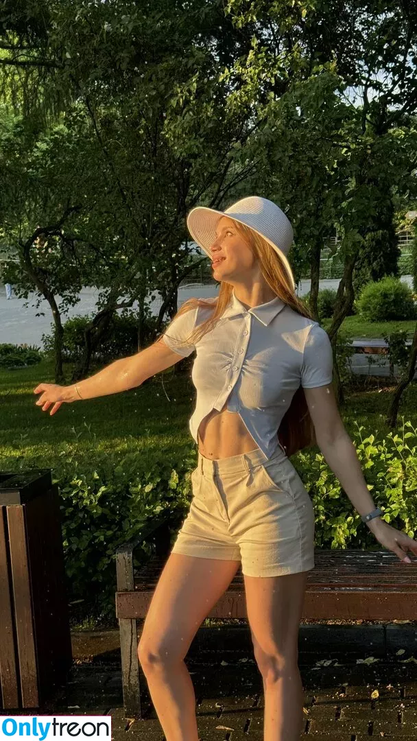 Anasteysha голая photo #0312 (aanasteyshaaa / anasteysha_bym / nastati0n / nastation)