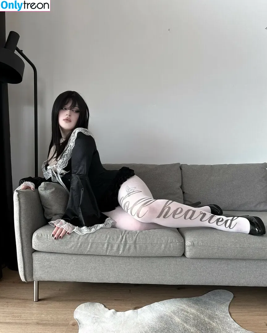 andasrose nude photo #0123 (andasrose)