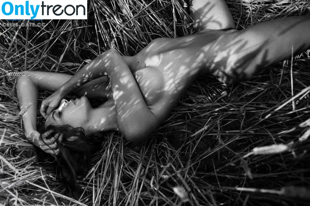 Andja Lorein nude photo #0405 (andjalorein)