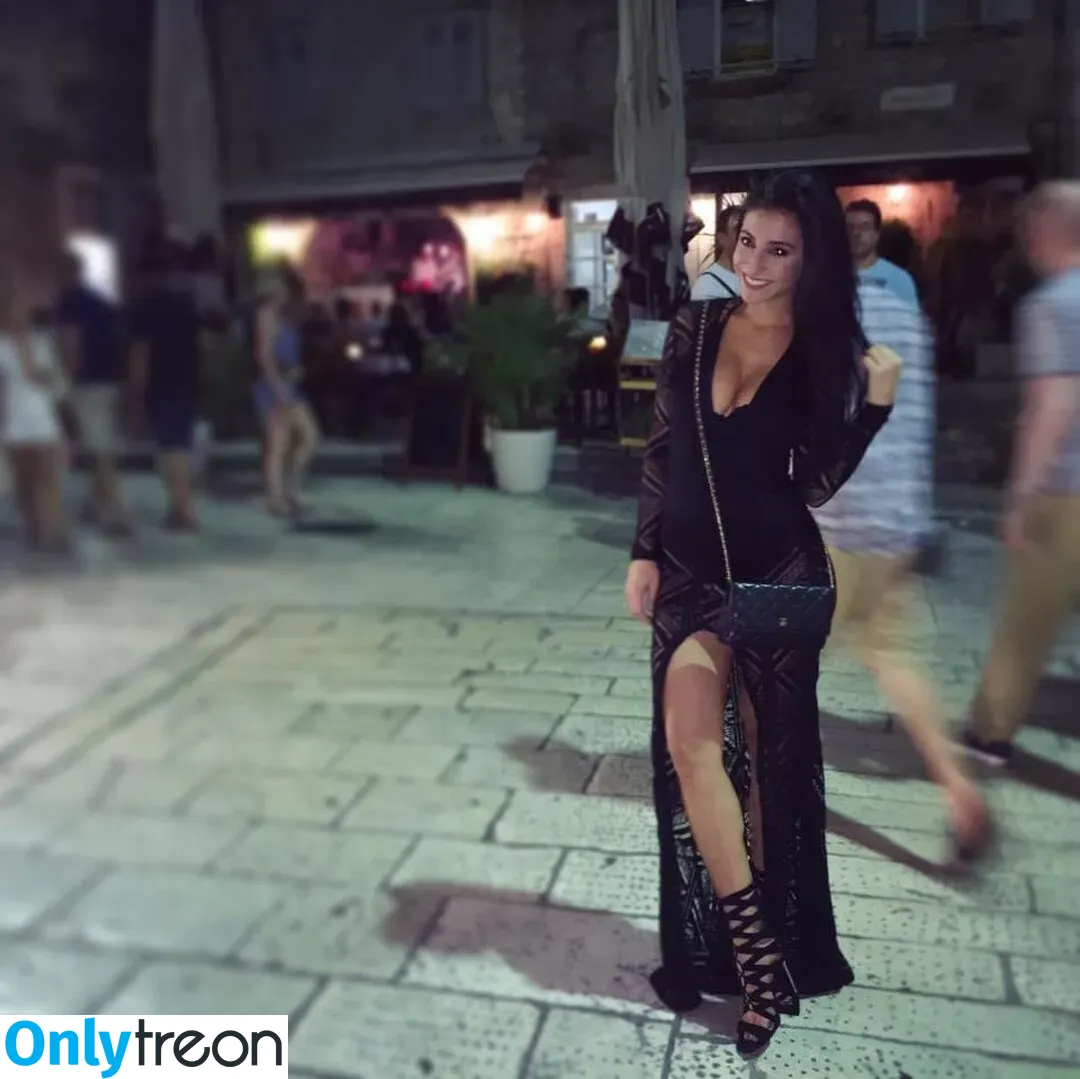 Andrea Helfrich голая photo #0082 (andreahelfrichofficial)