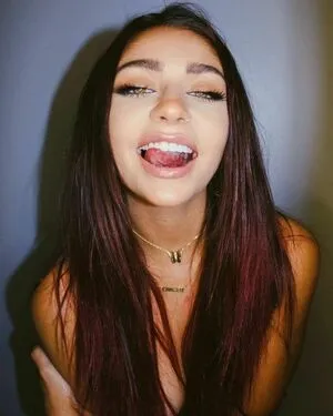 Andrea Russett / andrearussett фото голая #0005