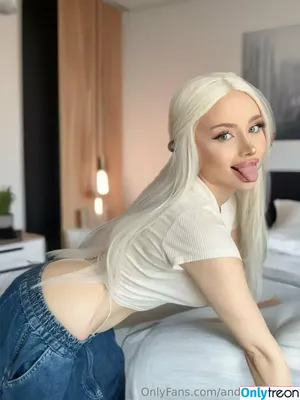 andreaoliveira / andreadeoliveiraofficial nude photo #0013