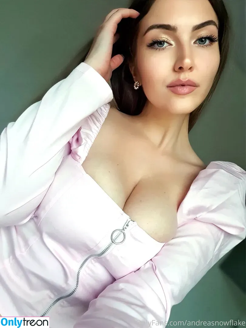 andreasnowflake nude photo #0110 (Snowfallkiss / andreasnow_69)