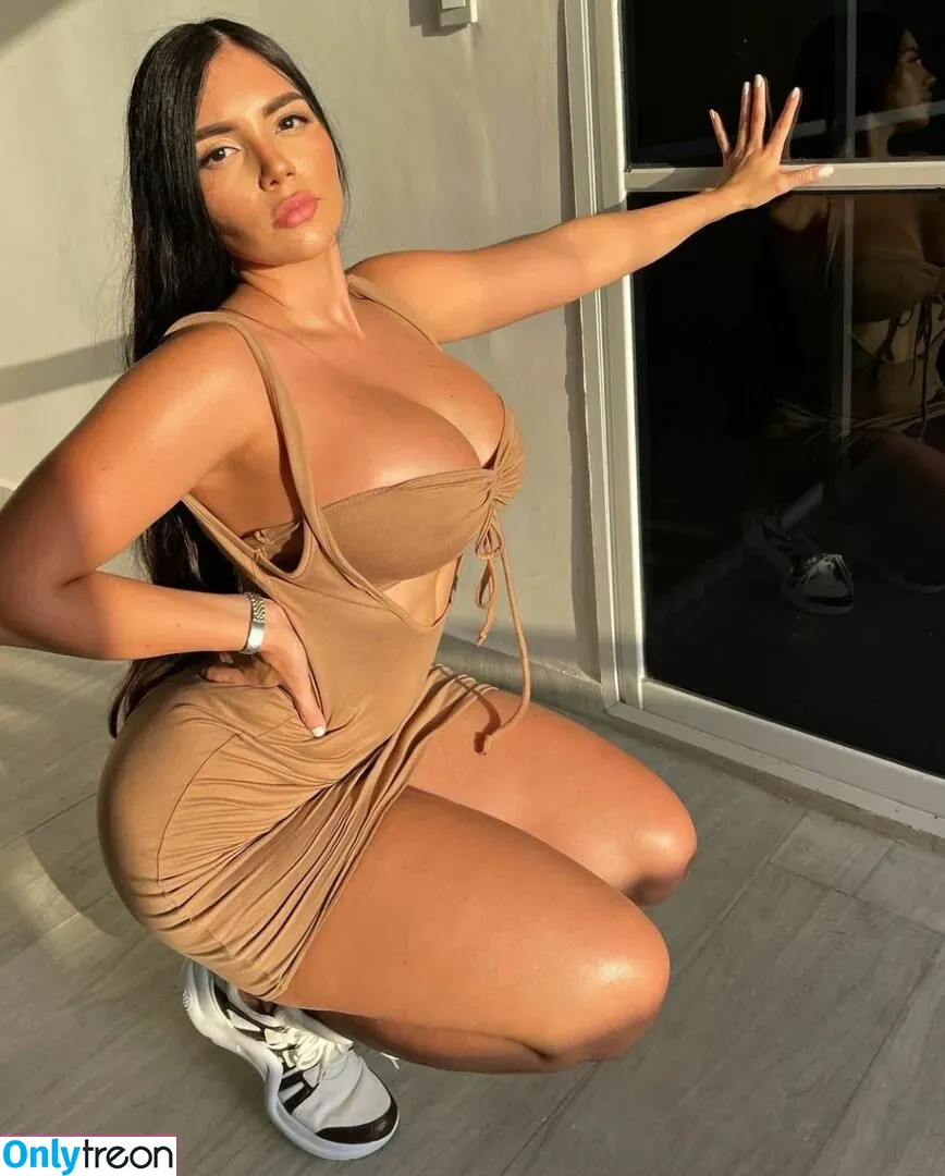 andreitax_garcia nude photo #0088 (Andrea Garcia / andreitaxgar)