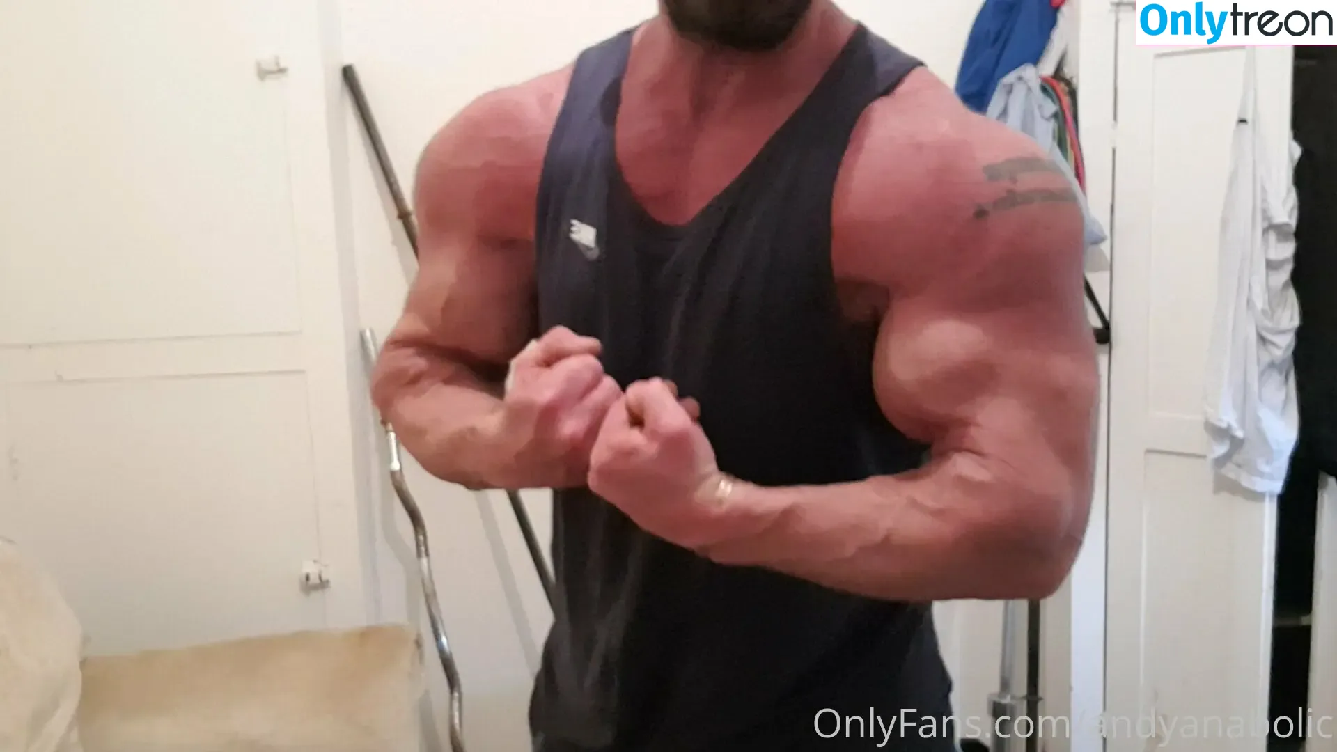andyanabolic голая photo #0034 (andyanabolic)