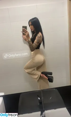 Andziix / andzlx nude photo #0003