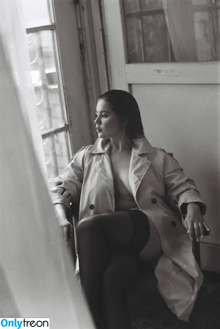 anechka.kor голая photo #0013 (anechka.kor)