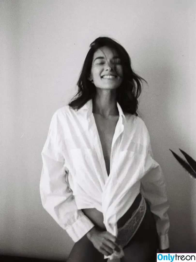 Anelia Moor голая photo #0187 (aneliamoor)