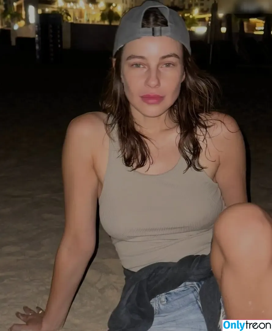 Anfisa Letyago голая photo #0066 (anfisaletyago)