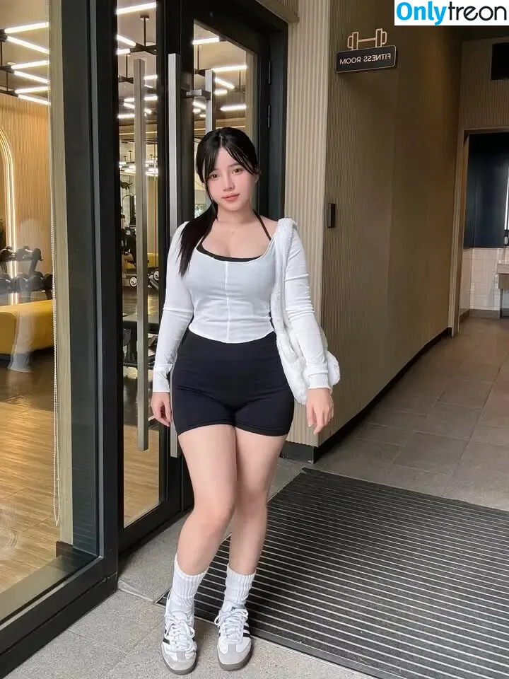 Angel Chan голая photo #1541 (angelhcchan / menruinyanko_ / wlep wlop)