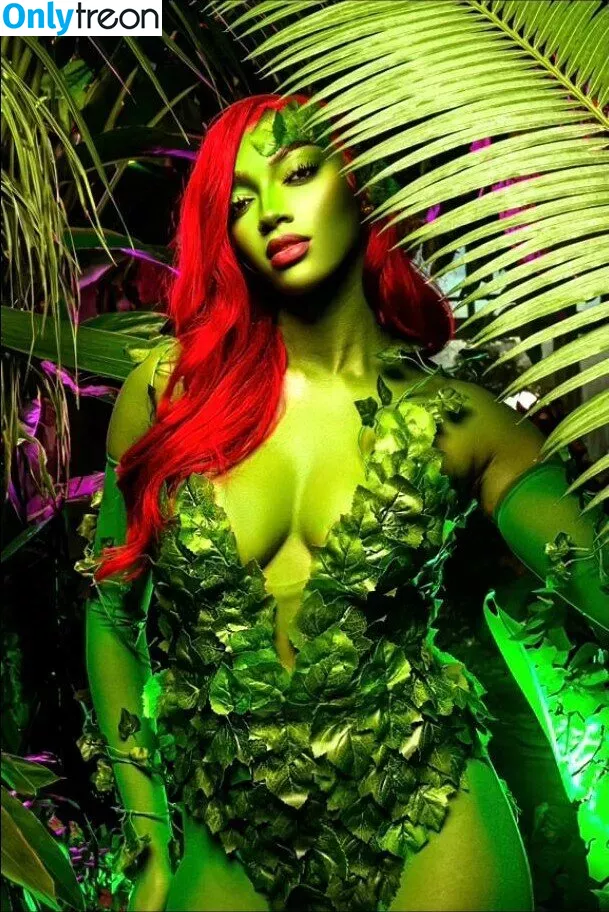 Angel Reese голая photo #0397 (Reese10Angel / angelreese10)