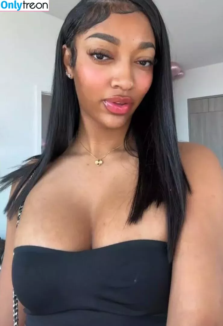 Angel Reese голая photo #0412 (Reese10Angel / angelreese10)