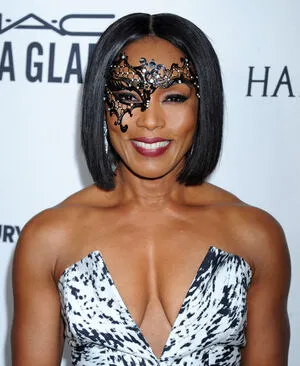 Angela Bassett / im.angelabassett nude photo #0012