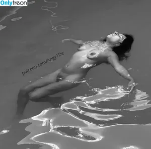 Angela De La Cruz / Angy1De / layladelacruz / officialangeladelacruz nude photo #0047