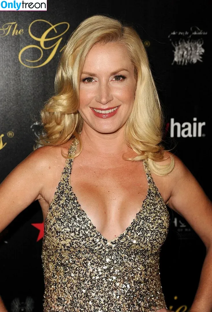 Angela Kinsey голая photo #0064 (angelakinsey / kinsey)