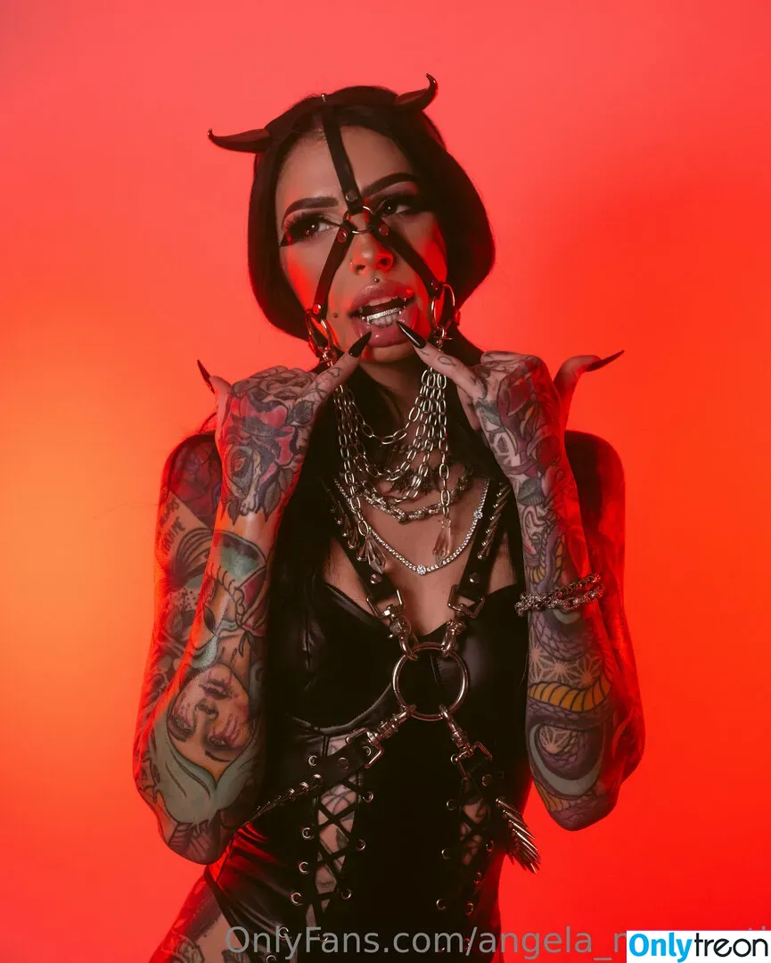 Angela Mazzanti голая photo #0027 (angela_mazzanti)