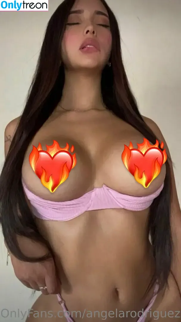 Angela Rodriguez nude photo #0061 (angelarodriguezp_ / angelarodriguezzz)