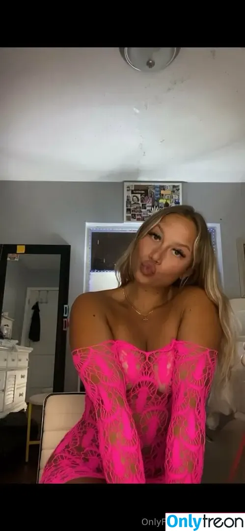 Angelacandiceee nude photo #0028 (angcr00)