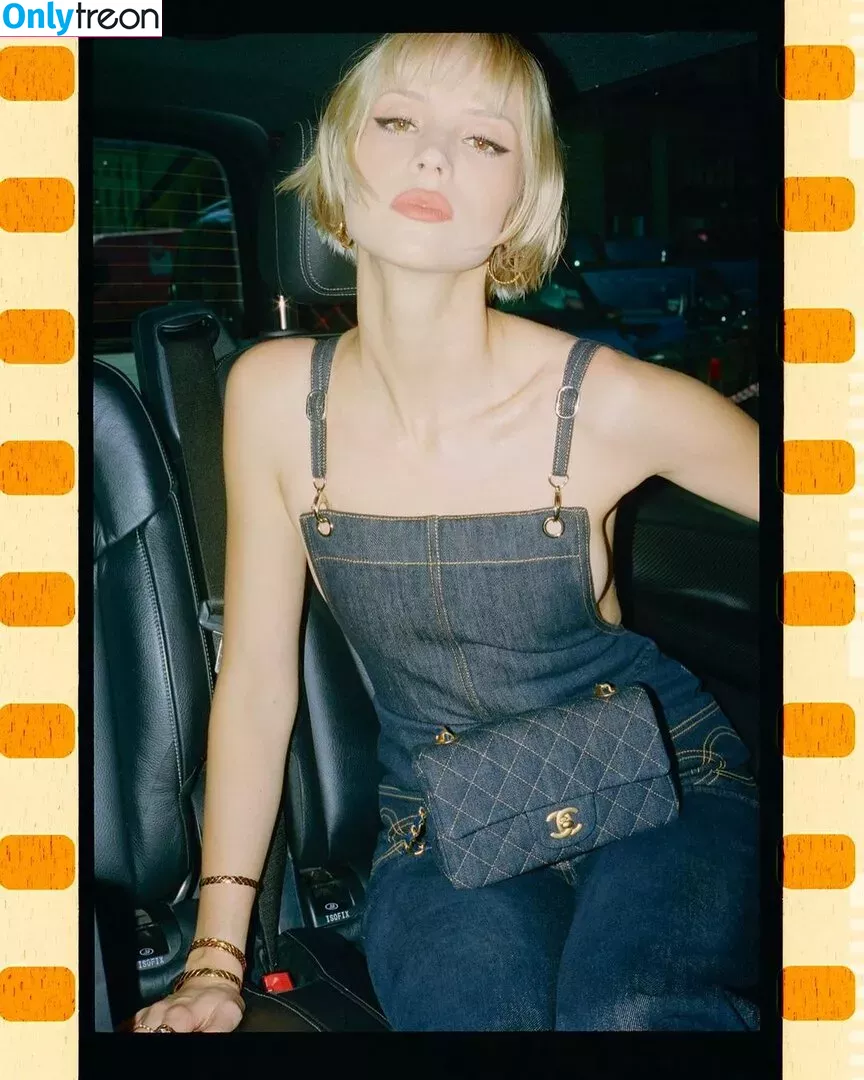 Angèle Van Laeken голая photo #0116 (angele_vl / u147788082)