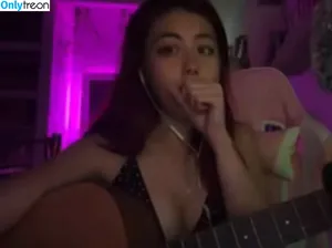 Angelic Lofi ASMR / angelic.lofi nude photo #0153